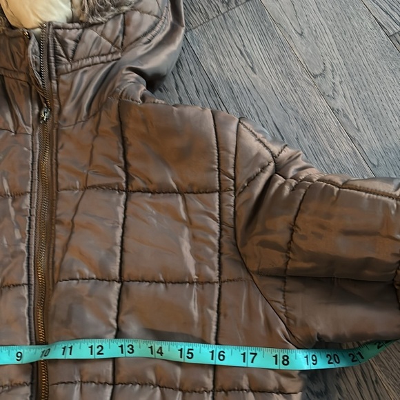 Tommy Hilfiger tan brown bumper puffer jacket Sz S - Picture 9 of 15